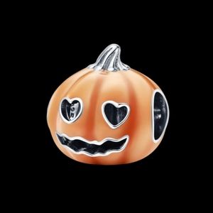 Pumpkin Charm fits Pandora & similar style bracelets. Fall, Halloween 🎃